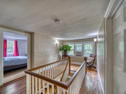 261 Edgewater Street, Mahone Bay, NS - Indoor Photo Showing Other Room