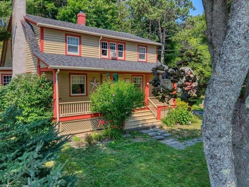 261 Edgewater Street, Mahone Bay, NS - Outdoor
