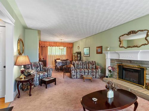 39 Robert Drive, Dartmouth, NS - Indoor Photo Showing Living Room With Fireplace