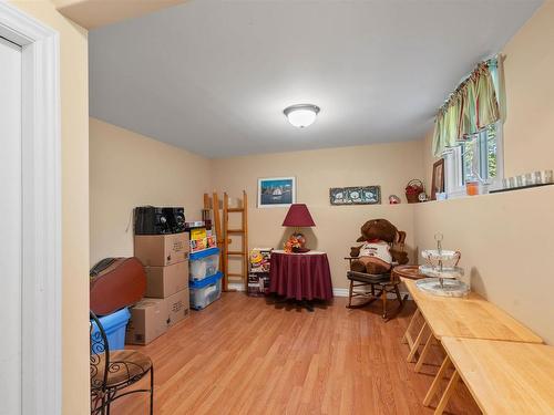39 Robert Drive, Dartmouth, NS - Indoor