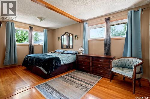 323 Toronto Street N, Regina, SK - Indoor Photo Showing Bedroom