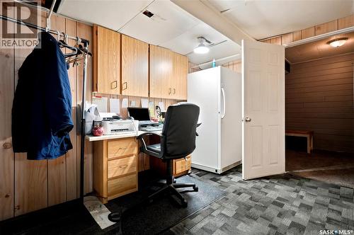 323 Toronto Street N, Regina, SK - Indoor Photo Showing Office