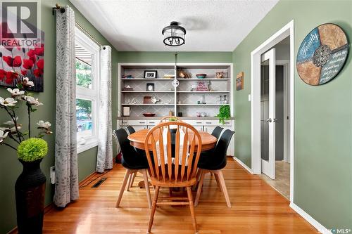 323 Toronto Street N, Regina, SK - Indoor Photo Showing Dining Room