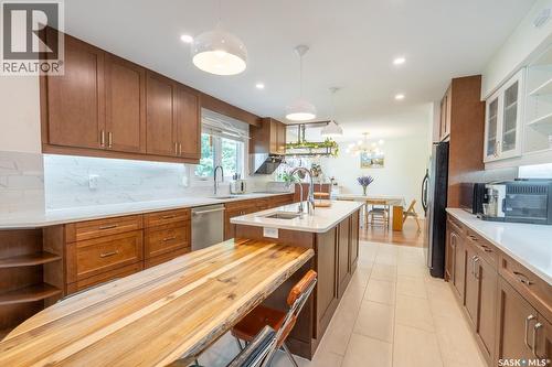 127 Rogers Road, Regina, SK - Indoor Photo Showing Kitchen