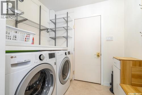127 Rogers Road, Regina, SK - Indoor Photo Showing Laundry Room