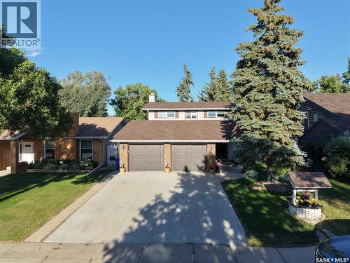127 Rogers Road, Regina, SK - Outdoor With Facade