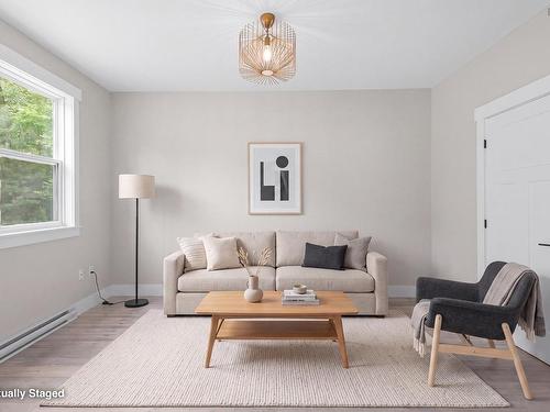 7 Copperhead Road, Fall River, NS - Indoor Photo Showing Living Room