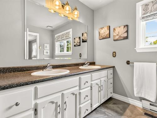 174 Silver Road, West Northfield, NS - Indoor Photo Showing Bathroom