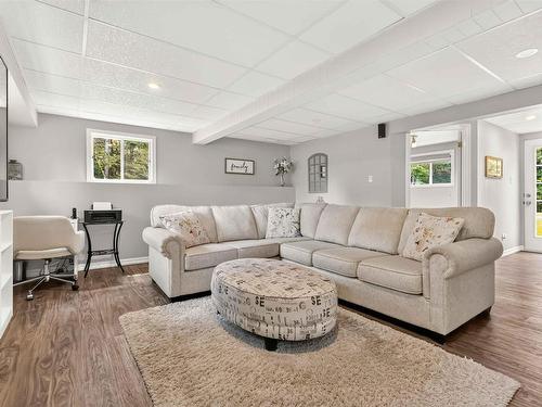 174 Silver Road, West Northfield, NS - Indoor Photo Showing Living Room