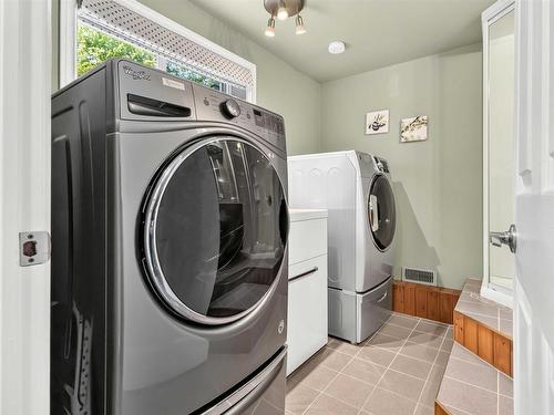 174 Silver Road, West Northfield, NS - Indoor Photo Showing Laundry Room