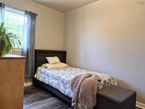 16 Copp Avenue, Amherst, NS - Indoor Photo Showing Bedroom
