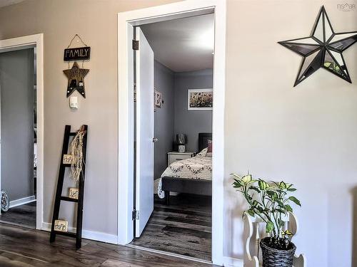 16 Copp Avenue, Amherst, NS - Indoor Photo Showing Other Room