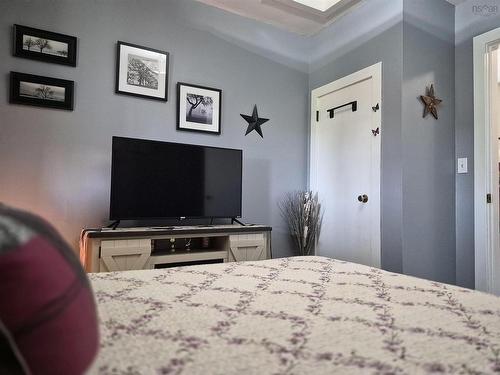 16 Copp Avenue, Amherst, NS - Indoor Photo Showing Bedroom