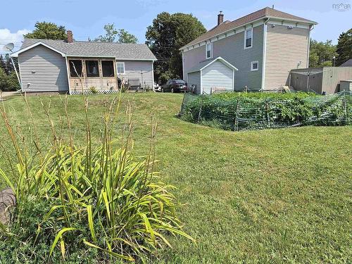 16 Copp Avenue, Amherst, NS - Outdoor