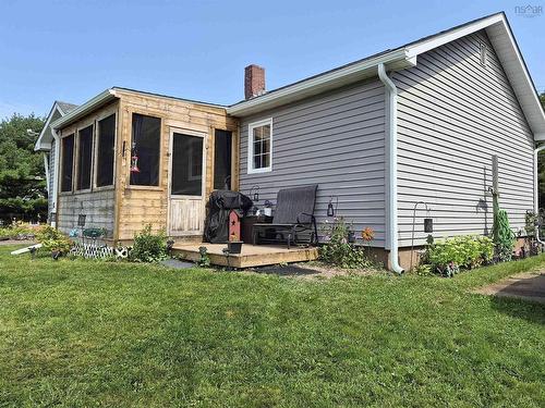 16 Copp Avenue, Amherst, NS - Outdoor