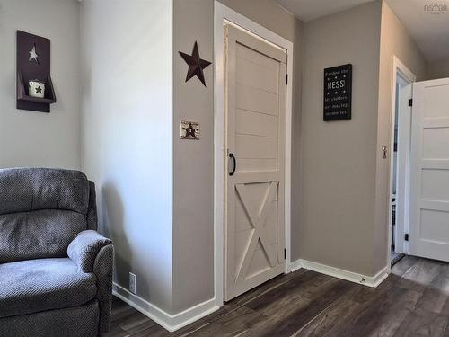 16 Copp Avenue, Amherst, NS - Indoor Photo Showing Other Room