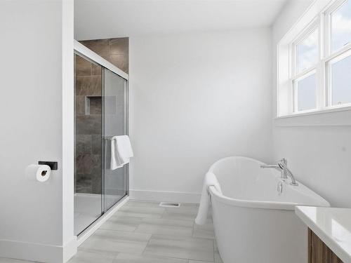 43 Tuscany Run, Timberlea, NS - Indoor Photo Showing Bathroom