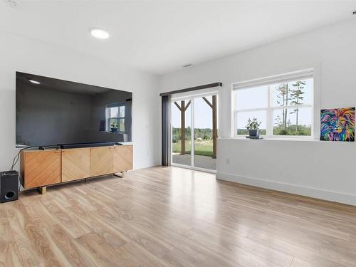 43 Tuscany Run, Timberlea, NS - Indoor Photo Showing Living Room