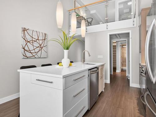 113 5662 Roberts Street, Halifax, NS - Indoor Photo Showing Kitchen
