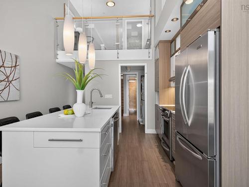 113 5662 Roberts Street, Halifax, NS - Indoor Photo Showing Kitchen With Upgraded Kitchen