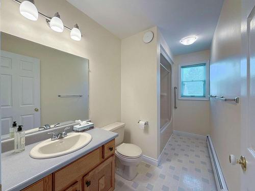 4 Abbey Drive, Charlottetown, PE - Indoor Photo Showing Bathroom