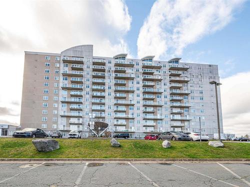 102 60 Walter Havill Drive  Halifax, NS B3N 0A9
