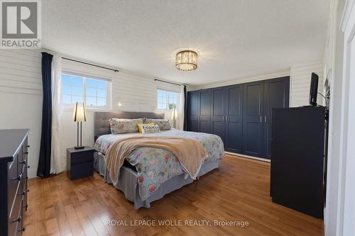 3 Alona Avenue, Cambridge, ON - Indoor Photo Showing Bedroom