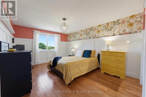3 Alona Avenue, Cambridge, ON - Indoor Photo Showing Bedroom