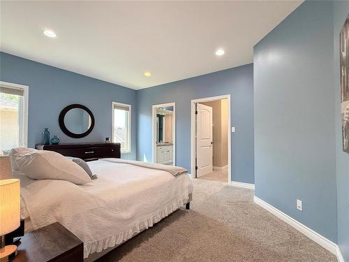 24 Brookwood Drive, Brandon, MB - Indoor Photo Showing Bedroom