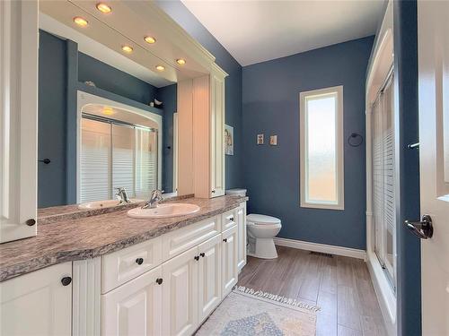 24 Brookwood Drive, Brandon, MB - Indoor Photo Showing Bathroom