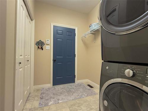 24 Brookwood Drive, Brandon, MB - Indoor Photo Showing Laundry Room