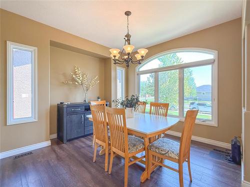24 Brookwood Drive, Brandon, MB - Indoor Photo Showing Dining Room