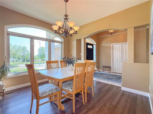 24 Brookwood Drive, Brandon, MB - Indoor Photo Showing Dining Room