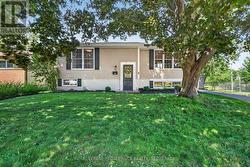 691 AYLMER CRESCENT Kingston (South Of Taylor-Kidd Blvd), ON K7M 6L7