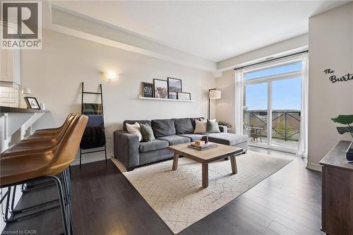 2 COLONIAL Drive Unit# 403  Guelph, ON N1L 0K8