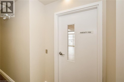 2 Colonial Drive Unit# 403, Guelph, ON - Indoor Photo Showing Other Room