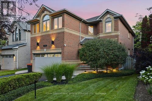 2268 VISTA OAK ROAD  Oakville, ON L6M 3L8