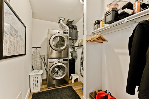 Storage - 110-240B Rue Du Cercle-Des-Cantons, Bromont, QC - Indoor Photo Showing Laundry Room