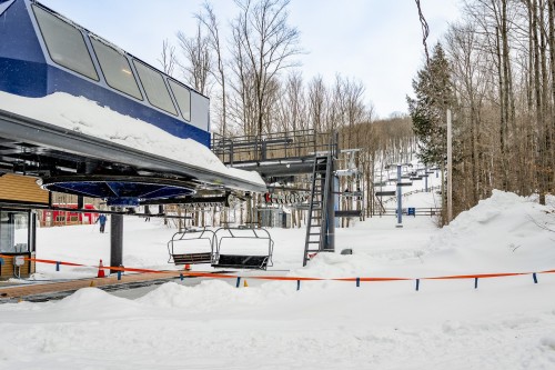 Nearby - 110-240B Rue Du Cercle-Des-Cantons, Bromont, QC - Outdoor