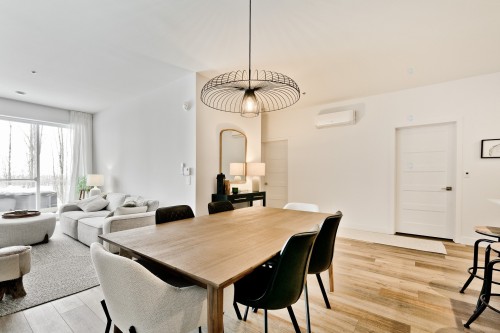 Dining Room - 110-240B Rue Du Cercle-Des-Cantons, Bromont, QC - Indoor