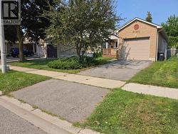 3123 ARNETT COURT  Mississauga, ON L5N 3G8