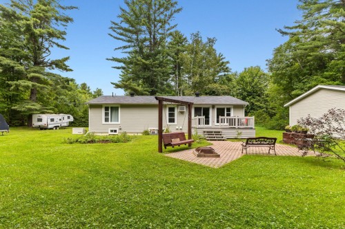 Back of Structure - 57 Ch. Mcclements, L'Ange-Gardien, QC - Outdoor