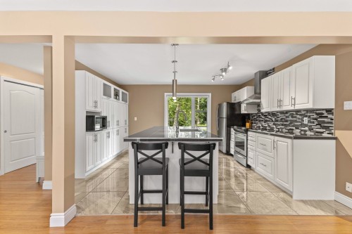 Kitchen - 57 Ch. Mcclements, L'Ange-Gardien, QC - Indoor Photo Showing Other Room
