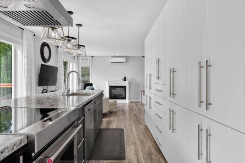 Kitchen - 470 11E Avenue, Saint-Tite, QC - Indoor Photo Showing Kitchen