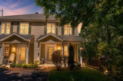 1060 Rue des Tournesols  Sainte-Adèle, QC J8B 1S3