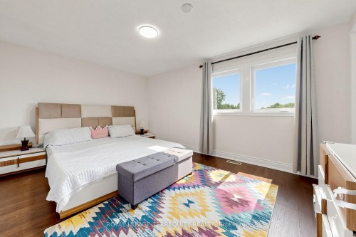 6663 Harlow Road, Mississauga, ON - Indoor Photo Showing Bedroom