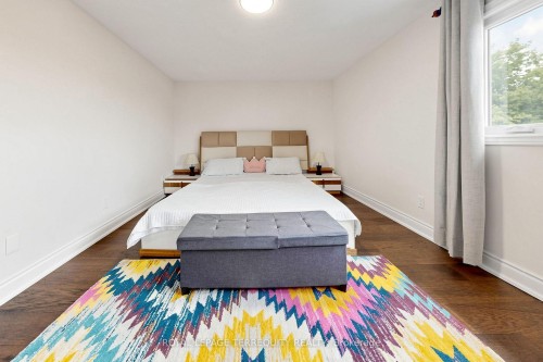6663 Harlow Road, Mississauga, ON - Indoor Photo Showing Bedroom