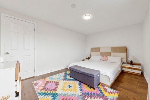6663 Harlow Road, Mississauga, ON - Indoor Photo Showing Bedroom