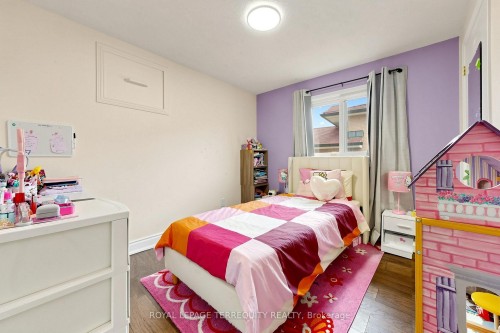 6663 Harlow Road, Mississauga, ON - Indoor Photo Showing Bedroom