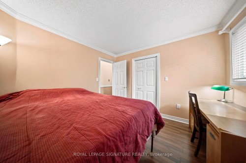 30 Andrew Street, Brant, ON - Indoor Photo Showing Bedroom
